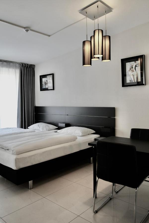 Super Stay Hotel, Осло Екстериор снимка