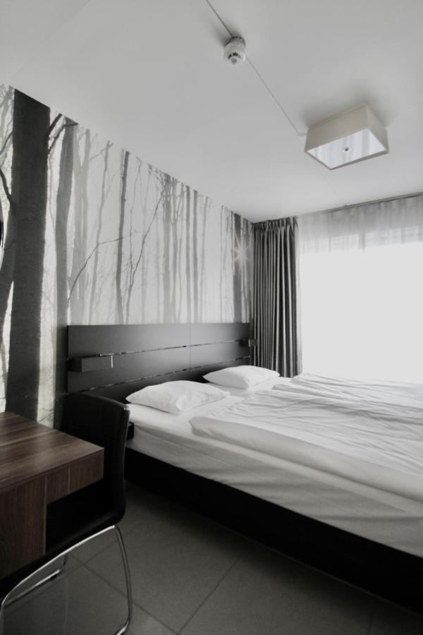 Super Stay Hotel, Осло Екстериор снимка