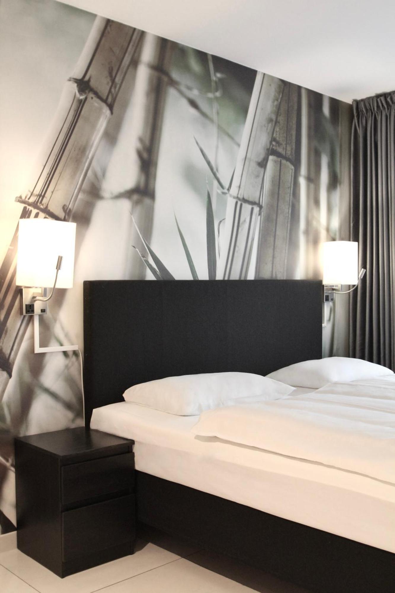 Super Stay Hotel, Осло Стая снимка