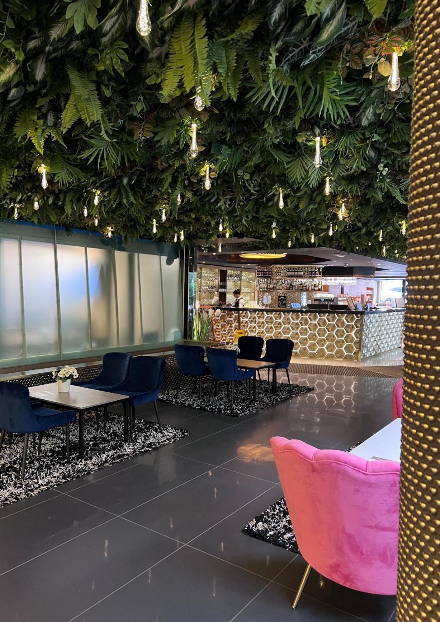 Super Stay Hotel, Осло Екстериор снимка