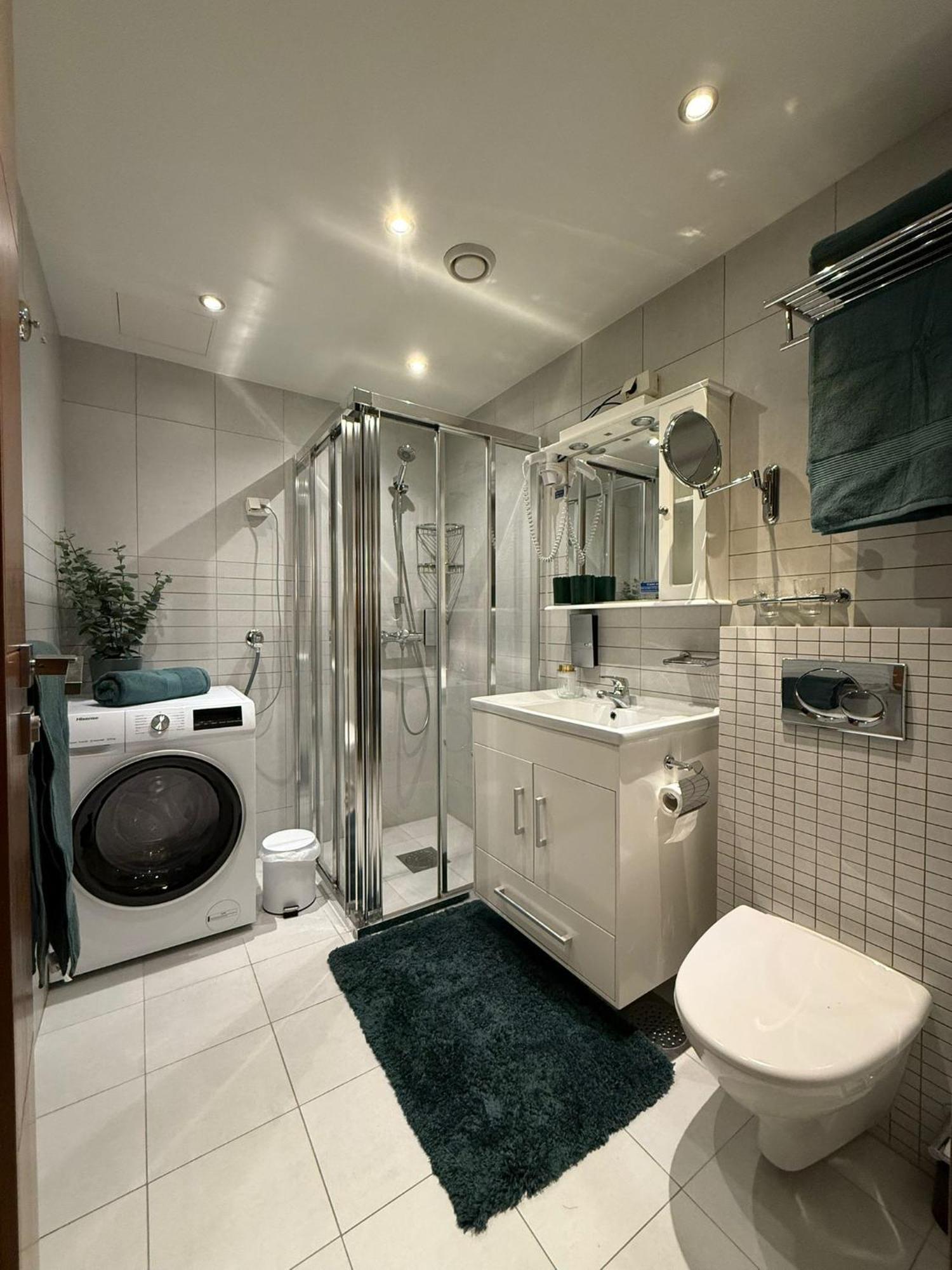 Super Stay Hotel, Осло Екстериор снимка